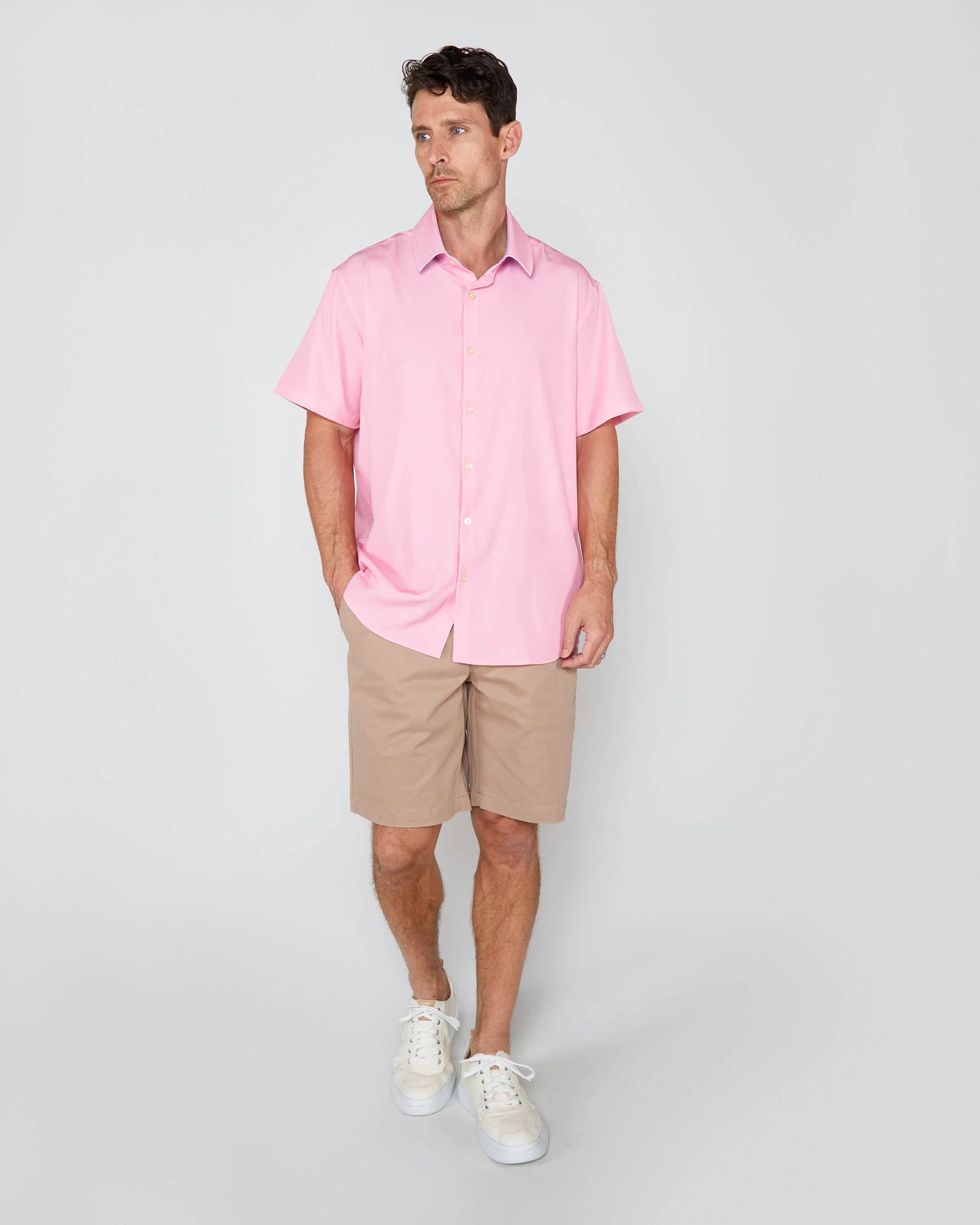 FLAT FRONT SHORT KHAKI